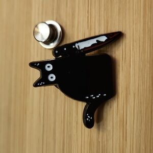 5/$30 Black Cat Spooky Halloween Knife Pin